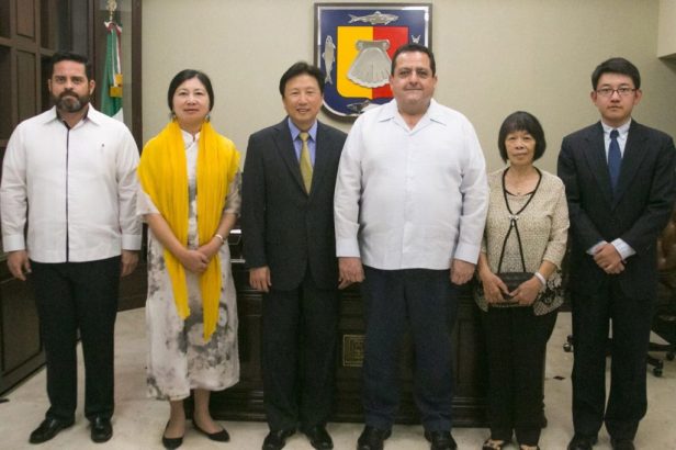 consules-china-1024x682