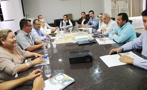 18194043_643751825829631_8918300661079954957_n