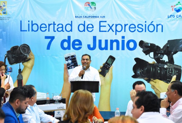1-LIBRE-EXPRESION-UNA-GARANTIA-EN-LOS-CABOS-ALCALDE.jpg