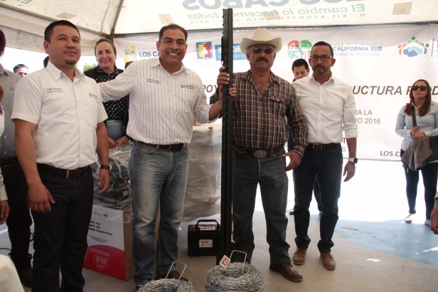 EN LA DELEGACIÓN DE SANTIAGO SE HAN ENTREGADO APOYOS POR UN MONTO DE 8.5 MDP.jpeg