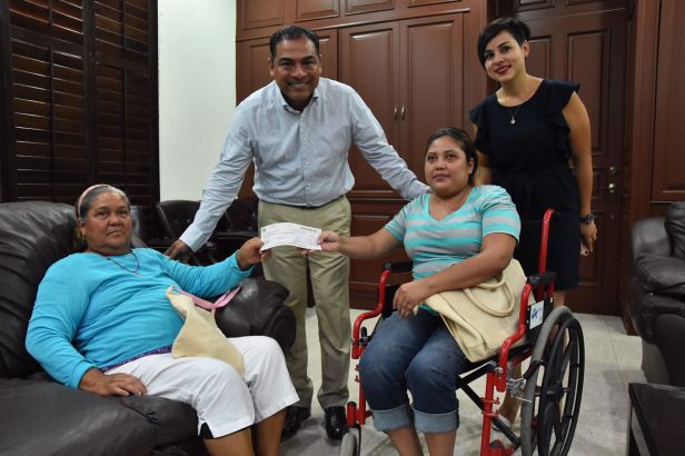 GOBIERNO DE LOS CABOS ATENTO Y SENSIBLE A NECESIDADES DE LOS CIUDADANOS (1)