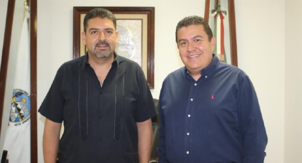 0-a-a-valdivia-y-rector-cruz-chavez