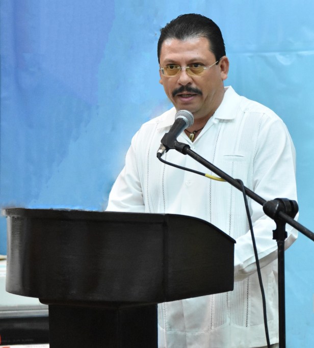 ACCIDENTE DE VEHÍCULO OFICIAL