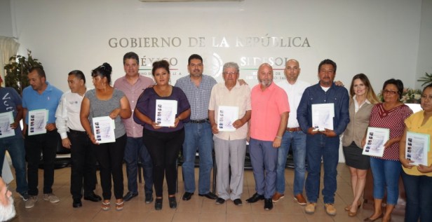 foto1_apoyos_fom_ec_social