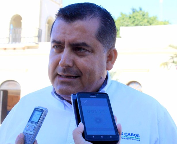 GOBIERNO DE LOS CABOS HA ATENDIDO DE MANERA HUMANA A DEUDOS EN ACCIDENTE DE VEHÍCULO OFICIAL GONZÁLEZ RIVERA.jpeg