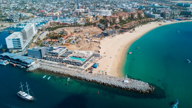 LOS CABOS VA POR EL PRIMER LUGAR EN MAYOR NÚMERO DE BANDERAS AZULES.jpg