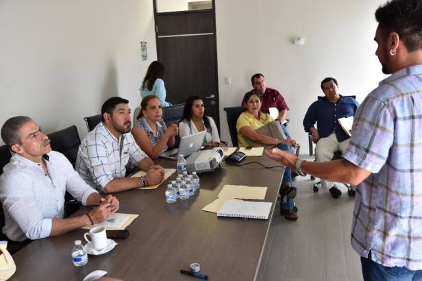 SE PRESENTÓ ANTE REGIDORES MUNICIPALES EL PROYECTO DE PARQUÍMETROS PARA LA ZONA CENTRO DE CSL Y SJC