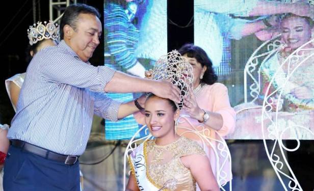 corona insurgentes.jpg