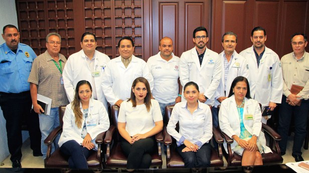 GESTIONA GOBIERNO DE LOS CABOS COMPLETA ATENCIÓN MÉDICA EN REFUGIOS TEMPORALES.jpg
