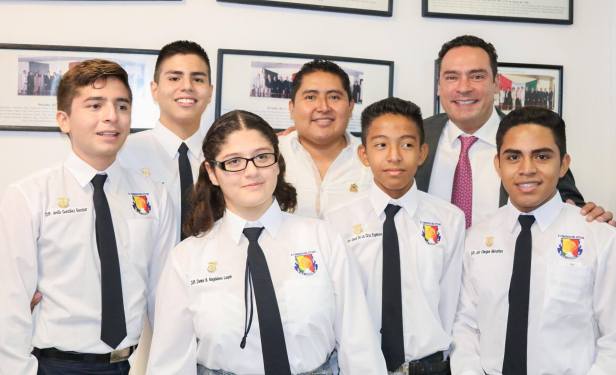 01 JÓVENES CABEÑOS PARTICIPAN EN DÉCIMO PARLAMENTO DE LA JUVENTUD.jpg