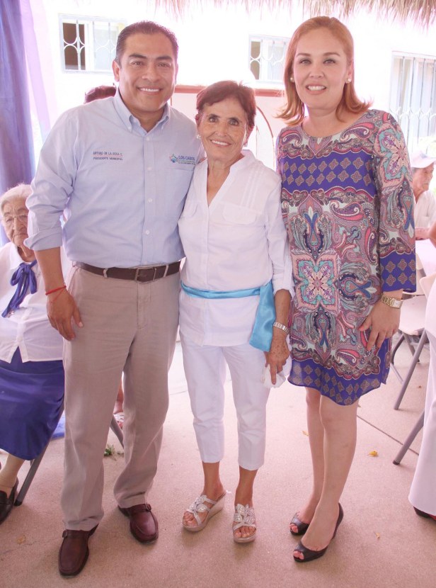 05 DIF LOS CABOS REALIZA FERIA DE LA SALU..jpg