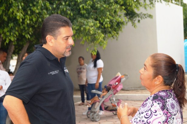 foto1_ocho_cadadiez_jefas.JPG