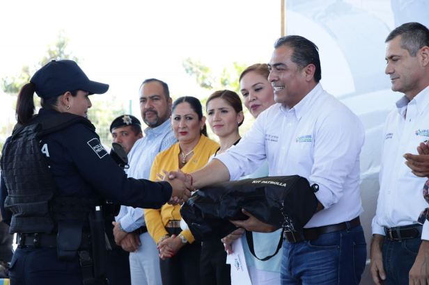 01 MÁS COMPROMISOS PARA SEGURIDAD PUBLICA ALCALDE.jpeg