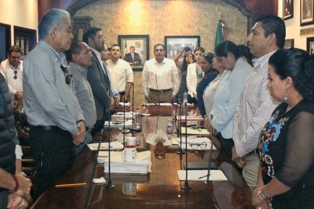 01 PRESENTAN EN CABILDO, PRESUPUESTO DE MÁS DE MIL 659 MDP PARA EL 2018.jpeg