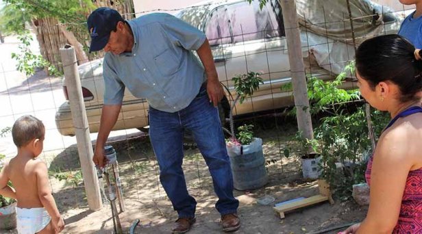 02.- Comondú ofrece servicio de agua potable las 24 horas y se trabaja para mejorra la atención a la ciudadanía..jpg