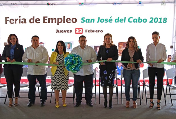 1-INAUGURAN-FERIA-DEL-EMPLEO-EN-SJC.jpg