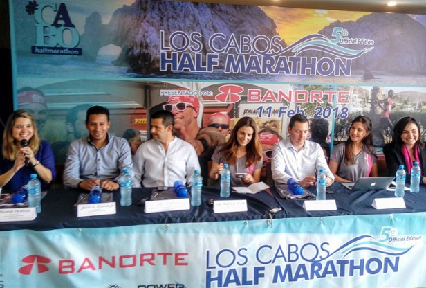 5-SE-INIVTA-A-PARTICIPAR-EN-EL-MEDIO-MARATON-LOS-CABOS-2018.jpg