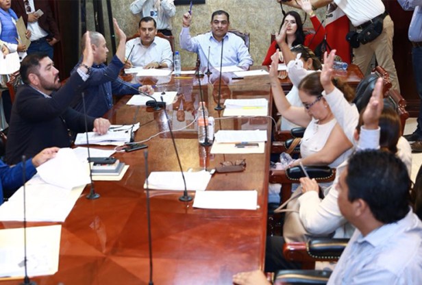 01-ATIENDE-CABILDO-SITUACIÓN-DE-AGUA-Y-EDUCACIÓN-EN-EL-MUNICIPIO