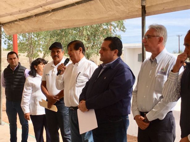03.- El gobierno sigue cumpliendo con los habitantes de Villa Morelos al entregar espacios públicos rehabilitados..jpg
