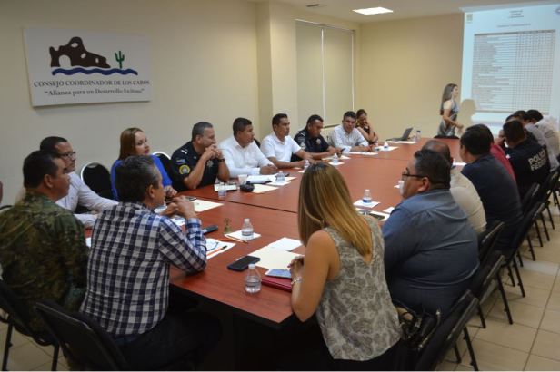 01 MANTIENE DGSPPPYTM TRABAJO COORDINADO CON INICIATIVA PRIVADA