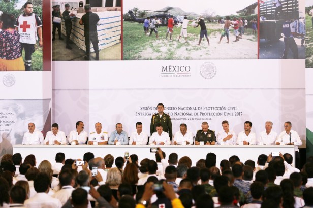 01 SE PRONOSTICAN 18 SISTEMAS HIDROMETEOROLÓGICOS EN EL PACÍFICO