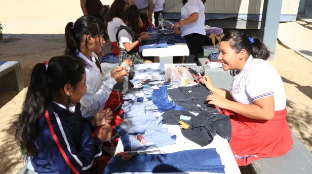 04 IMPORTANTE FOMENTAR EN JOVENES EL USO DE LAS 3R REDUCE RECICLA Y REUTILIZA
