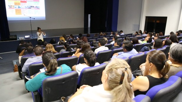 04 SE IMPARTIÓ LA CONFERENCIA “CONSTITUCIONALISMO Y DEMOCRACIA EN MÉXICO”_ COORDINACIÓN DE DERECHOS HUMANOS