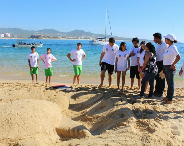 05 INVITAN A ALUMNOS DE LA COMUNIDAD DE LA PLAYA AL CONCURSO DE MODELADO DE ARENA