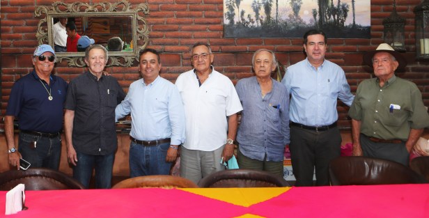 FOTO BOLETIN 41 PANCHO PELAYO .jpg