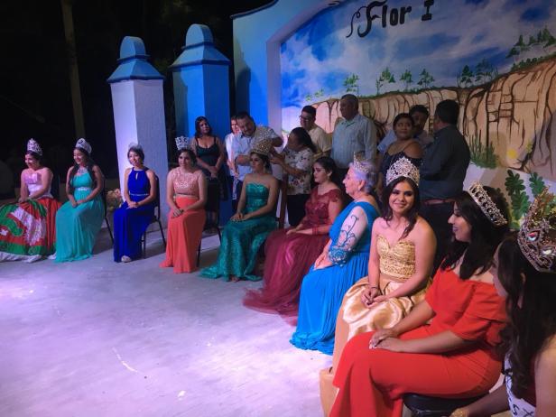 05 CORONAN A FLOR I COMO REINA DE LAS FIESTAS TRADICIONALES LAS CUEVAS 2018.jpeg