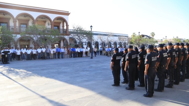 ACTO CÍVICO ENCABEZADO POR LA DIRECCIÓN GENERAL DE OBRAS PÚBLICAS Y ASENTAMIENTOS HUMANOS .jpeg