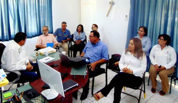 01.- A partir de martes inicia entrega de apoyos de pensiones alimenticias del programa alimentario emergente, así apoyos del programa impulso productivo familiar..JPG