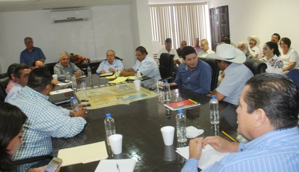 01.- Se trabaja en organización de la Expo Comondú 2018,  buscando que permanezcan nuestras tradiciones, en las fiestas del pueblo..JPG