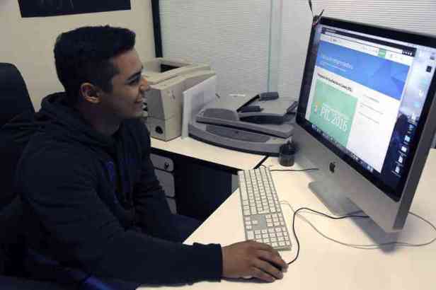 02.- Ayuntamiento de Comondú asesora gratuitamente para quienes deseen participar en el Curso del programa de incubación en línea.