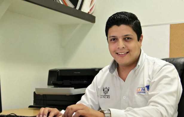 elinformantebcs.mx_gustavo-herrera-ojeda