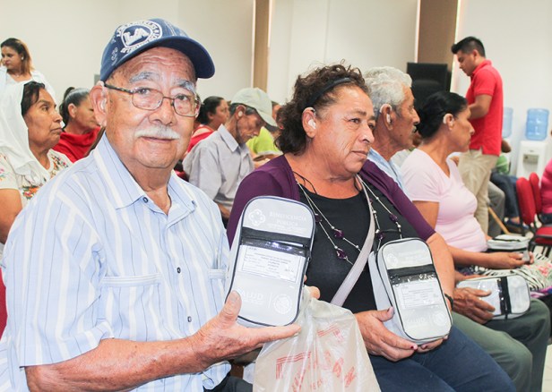 PARA OÍRTE MEJOR.jpg