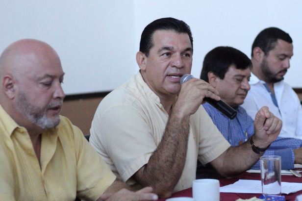 RUBÉN MUÑOZ REUNIÓN COPARMEX.jpeg