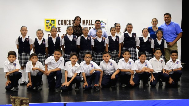 02 SE REALIZÓ CONCURSO DE POESÍA CORAL Y DIBUJO ENFOCADO EN LA INDEPENDENCIA DE MÉXICO..jpg