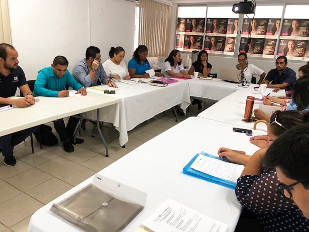 ISMUJERES CAPACITACIÓN.jpg