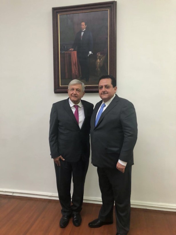 PRINCIPAL CMD ENCUENTRO AMLO.jpg