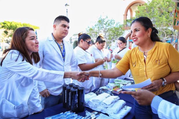 _01  ACERCAN A JÓVENES CABEÑOS FERIA PREVENTIVA DENOMINADA “ADOLESCENTES SALUDABLES” .jpeg