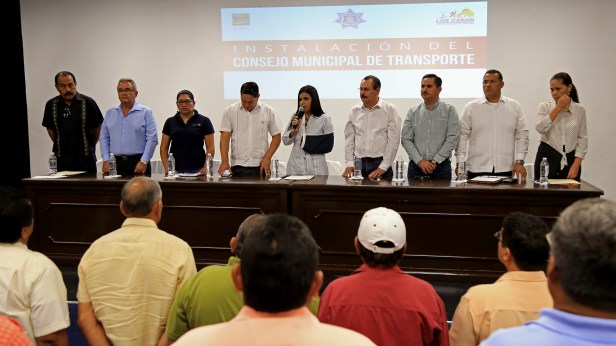 01 LA MODERNIDAD EN EL TRANSPORTE TIENE QUE LLEGAR, CON CALIDAD EN EL SERVICIO ARMIDA CASTRO.JPG