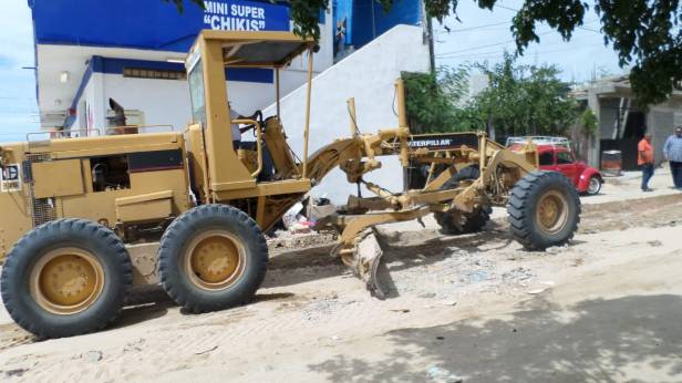 _02 CON REHABILITACIÓN DE CALLES EL GOBIERNO MUNICIPAL DA RESPUESTA A VECINOS DE LA COLONIA LEONARDO GÁSTELUM  2.jpeg