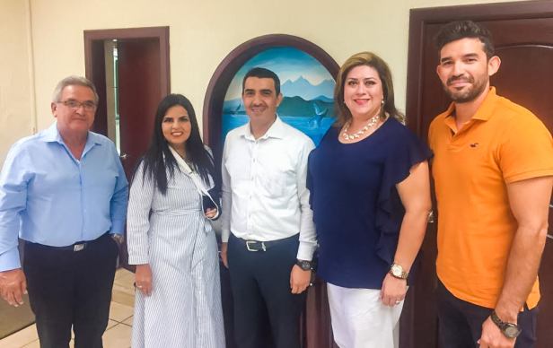 02 TRABAJA GOBIERNO DE LOS CABOS POR UN MEJOR SERVICIO Y LA OPTIMIZACIÓN DE TRÁMITES.jpg