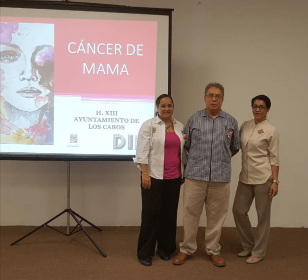 04 DIRECCION DE SALUD PROMUEVE LA IMPORTANCIA DE LA AUTOEXPLORACION DEL CANCER DE MAMA..png