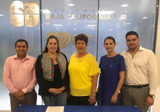 04 TRABAJO COORDINADO ENTRE DIF MUNICIPAL Y ESTATAL PARA BENEFICIO DE LAS FAMILIAS CABEÑAS.jpg