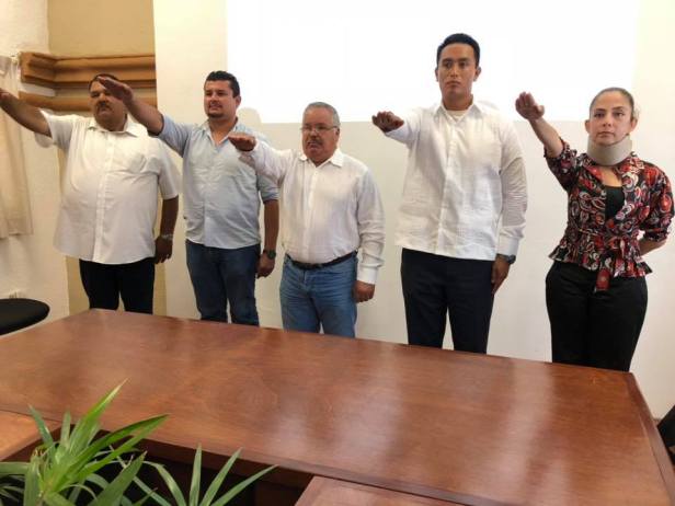 44993898_2193132510909090_3320314284528893952_n