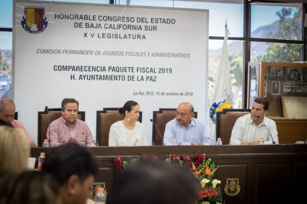 COMPARECENCIA PAQUETE FISCAL 2019 (1).jpg