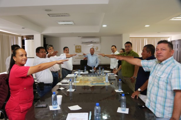 toma protesta junta de gobierno de OOSAPAS.jpg