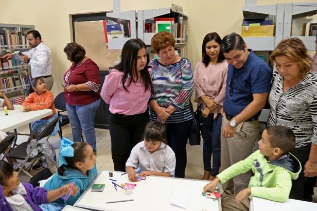 01  VAMOS POR NUEVE AUDIENCIAS EN LAS NUEVE BIBLIOTECAS PÚBLICAS ARMIDA CASTRO...jpg